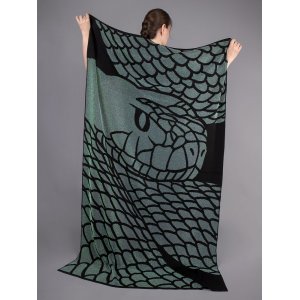 Плед Serpentica, черный с люрексом Плед Serpentica, черный с люрексом