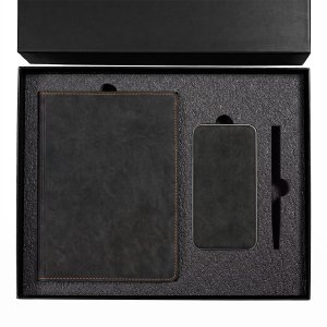 Набор подарочныйEMBER: ежедневник и power bank в коробкес ложементом Набор подарочныйEMBER: ежедневник и power bank в коробкес ложементом