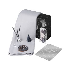 Подарочный набор с пледом, свечой и диффузором, серый