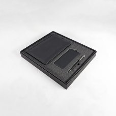 Набор подарочный BLISS: ежедневник, ручка и power bank в коробкес ложементом