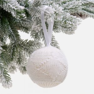 Вязаный шарик «Зимний шарм»