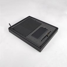 Набор подарочный RIFF: ежедневник, ручка и power bank в коробкес ложементом