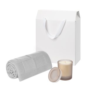 Подарочный набор Mizu, Cella Soft, бежевый (свеча, плед) Подарочный набор Mizu, Cella Soft, бежевый (свеча, плед)