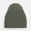 Шапка Catch Match без помпона, зеленая (полынь)