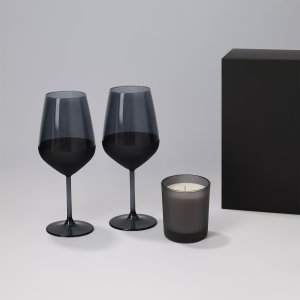 Подарочный набор свеча Enigma + 2 бокала для вина Black Edition в черной коробке