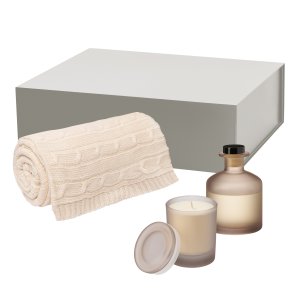 Подарочный набор Mizu, Fado, бежевый (свеча, диффузор, плед) Подарочный набор Mizu, Fado, бежевый (свеча, диффузор, плед)