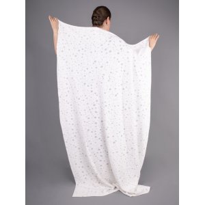 Плед Snowspot Fluffy, белый с люрексом Плед Snowspot Fluffy, белый с люрексом