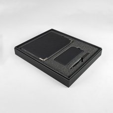 Набор подарочный KENNEDY: ежедневник, ручка и power bank в коробкес ложементом