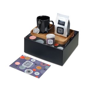 Подарочный набор Re:y. Hearth  с кружкой, подносом и чаем