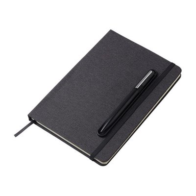 Набор блокнот А5 с магнитным держателем для ручки и подставкой для телефона и металлической шариковой ручкой NotaBene, черный