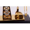 Подставка с часами "Нефтяная качалка", цвет золотистый