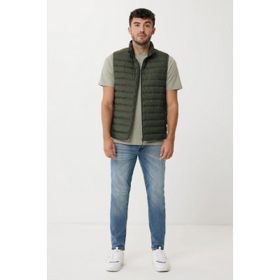 Мужской стеганый жилет Iqoniq Meru из переработанного полиэстера AWARE™, 70 г/м²